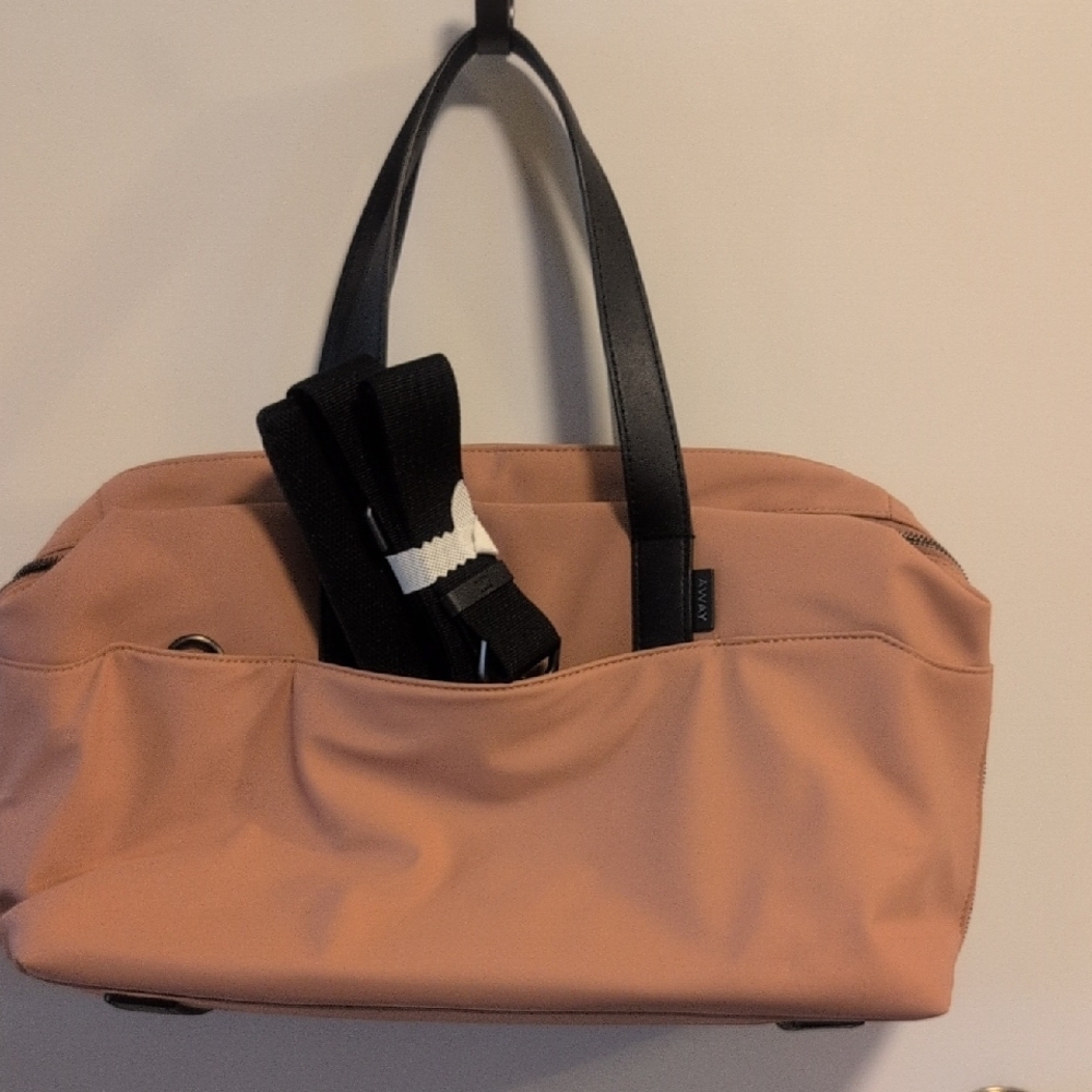 Away Everywhere Tote - Picture 3 of 6